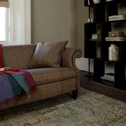 ww/assets/images/dsy/customer images/4 Ronaldsay 2.5 Seater Sofa in Bracken Herringbone with Old Bard Leather Piping